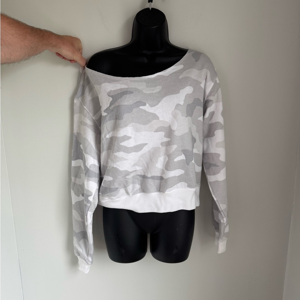 NWT VS Pink Gray Cano Cold Shoulder Sweatshirt Size L
